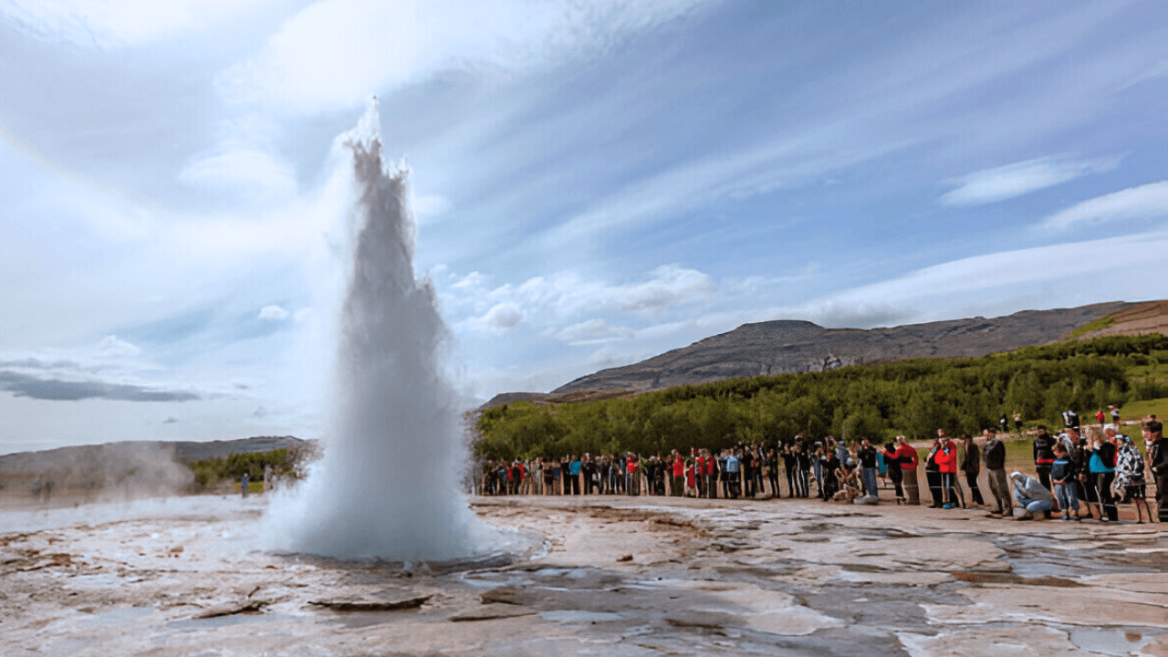 Private Golden Circle Escape from Keflavik Airport: Savor 5 iconic destinations - photo 4