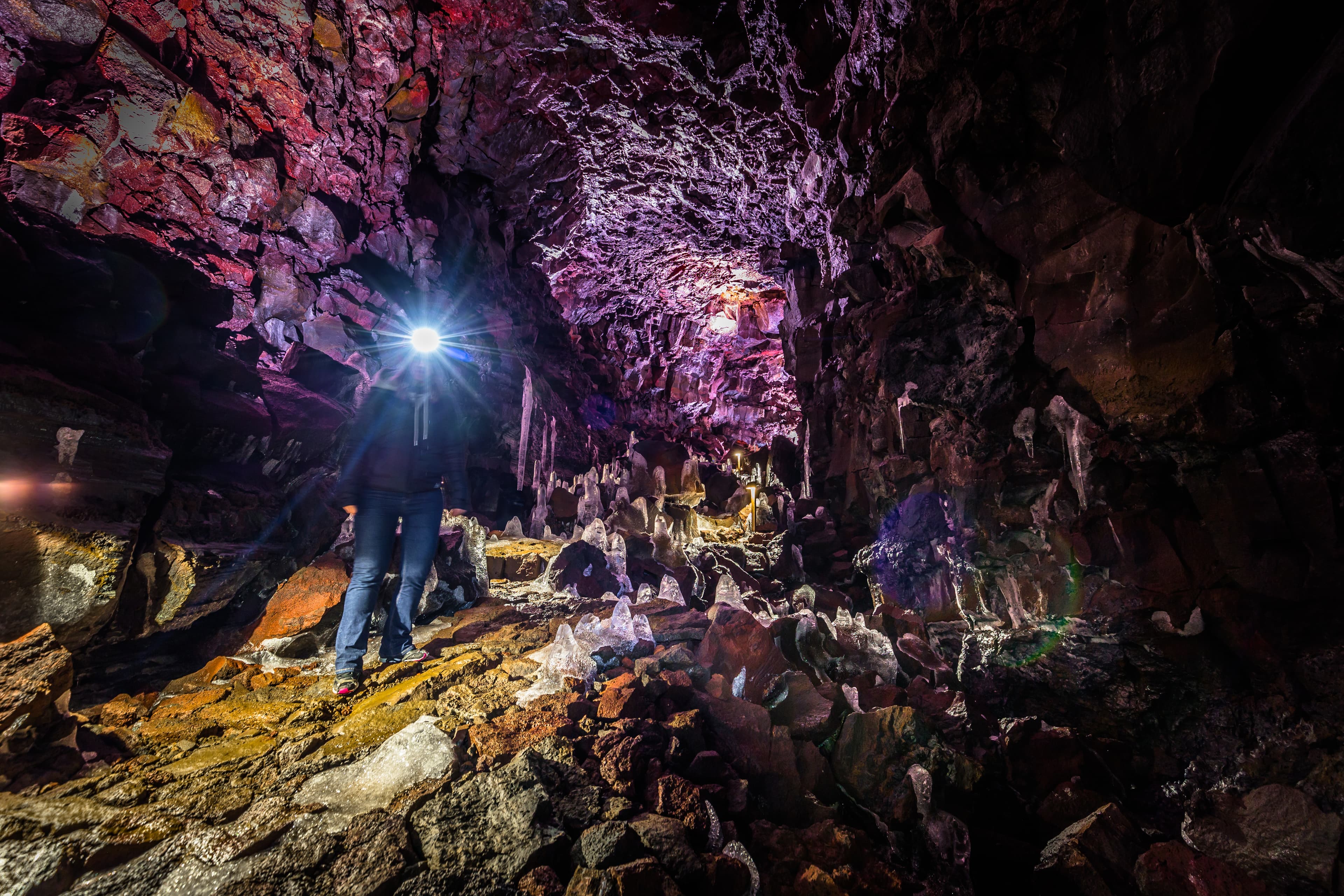 Black & Blue - Lava Tunnel + Silfra Snorkeling - photo 3