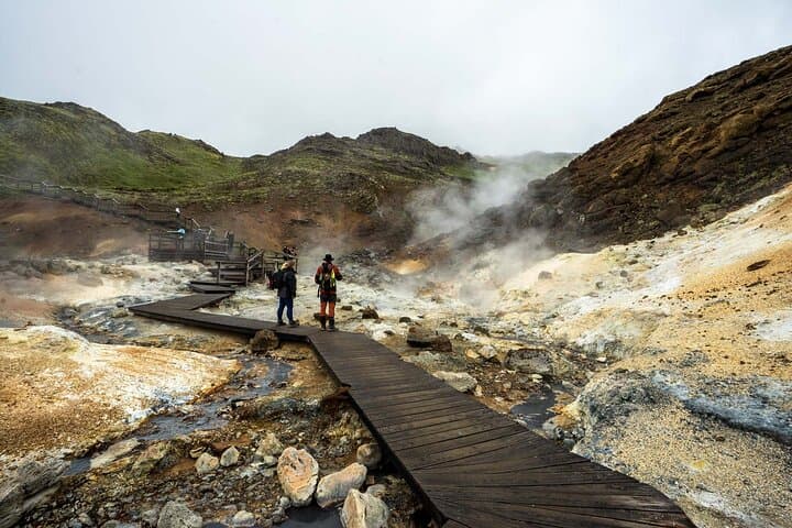 Volcano Circle Tour - Grindavík Town, Reykjanes Lava Fields and Hot Springs